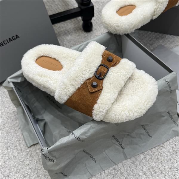 2025112818449153 240